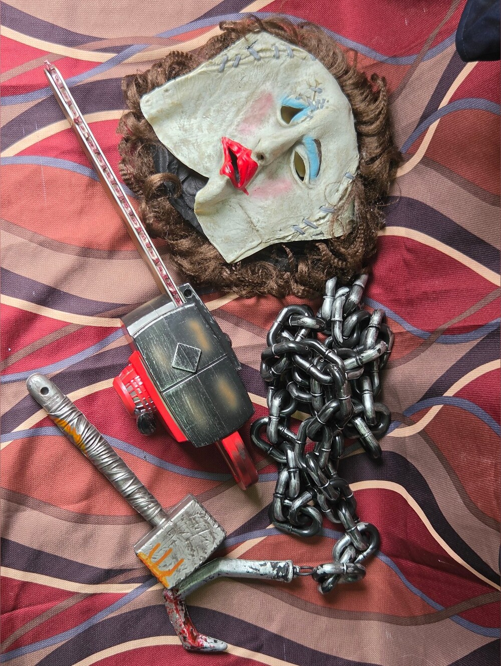 Leatherface Complete Costume (M) Pretty Woman Mask AND Props